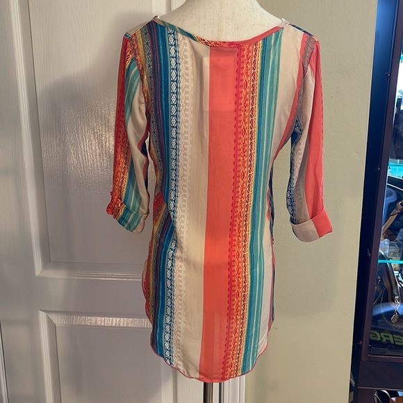 KLd Signature V-Neck Multi Stripe Hi-Lo Top Size Small - Picture 5 of 7